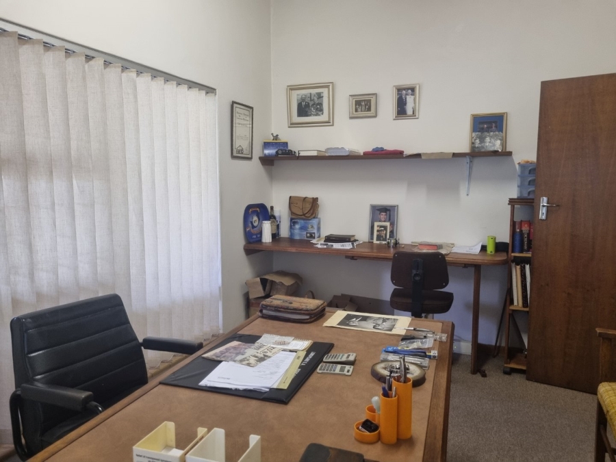 3 Bedroom Property for Sale in Vaalpark Free State